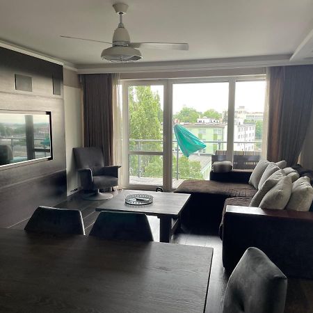 3Bedroom Smarthome Apartment Жельона Гора Екстериор снимка
