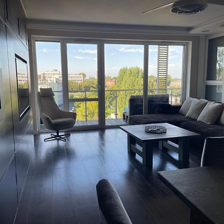 3Bedroom Smarthome Apartment Жельона Гора Екстериор снимка