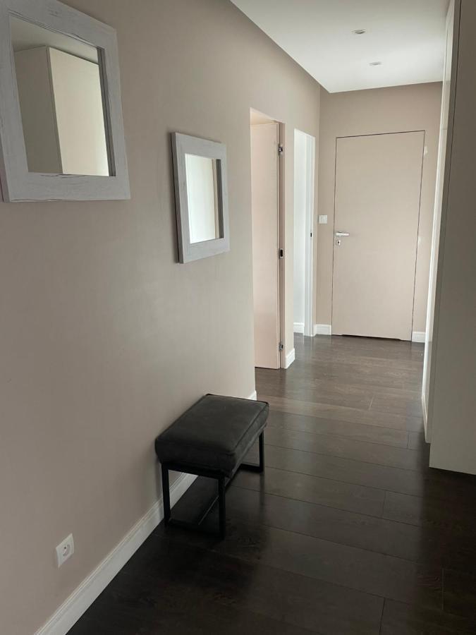 3Bedroom Smarthome Apartment Жельона Гора Екстериор снимка